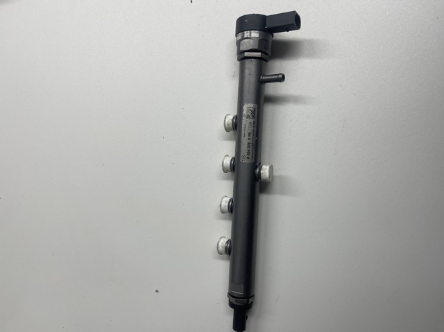 Compre A6540700195 Mercedes Distribuidor de combustível (rampa)