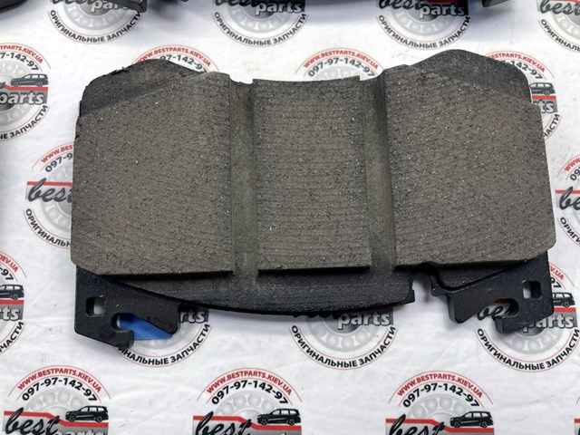 Sapatas do freio dianteiras de disco LR180976 Land Rover