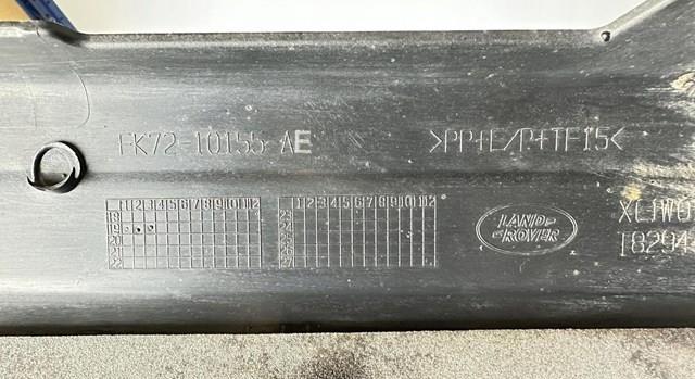 Placa sobreposta (moldura) externa esquerda de acesso Land Rover LR058524