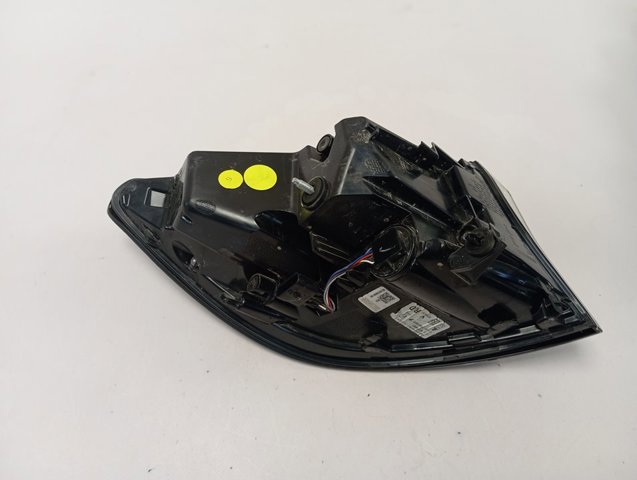 265501807R Renault (RVI) Lanterna traseira direita externa