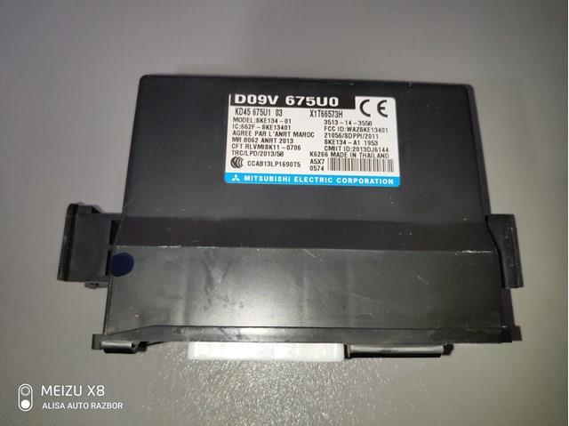 Compre D09V675U0 Mazda Unidade de controlo do fecho central