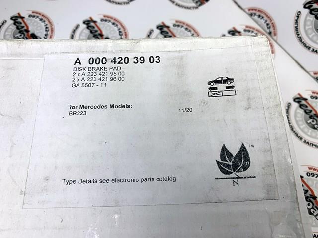 A0004203903 Mercedes Sapatas do freio dianteiras de disco