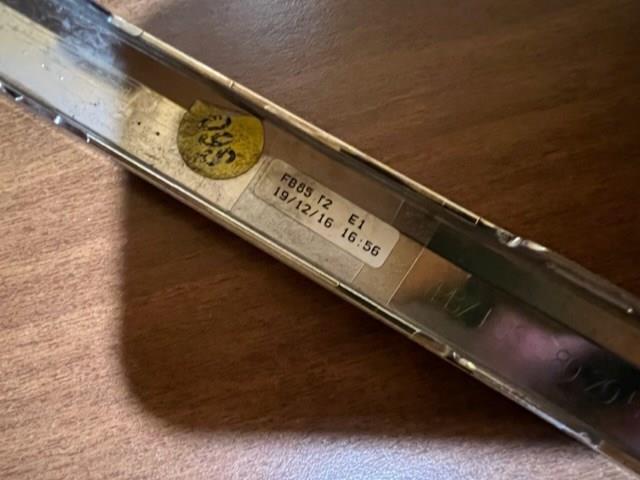 Compre 5618534602ZZ VAG Moldura direita do pára-choque traseiro