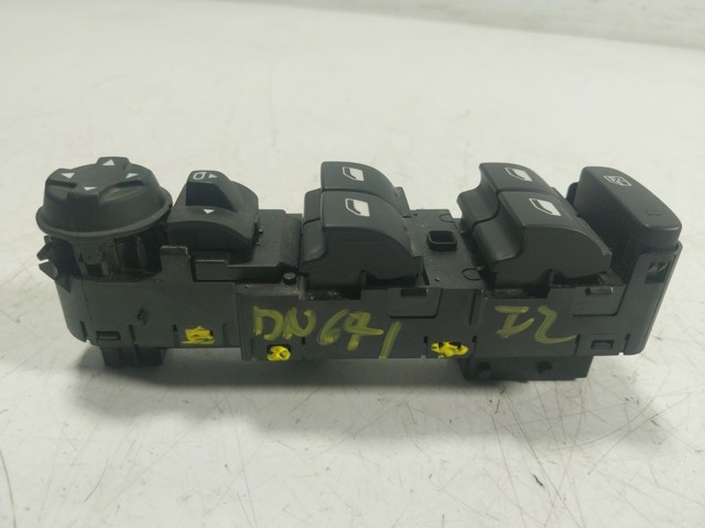 Unidade de botões dianteira esquerda de controlo de elevador de vidro Opel 98421760ZD