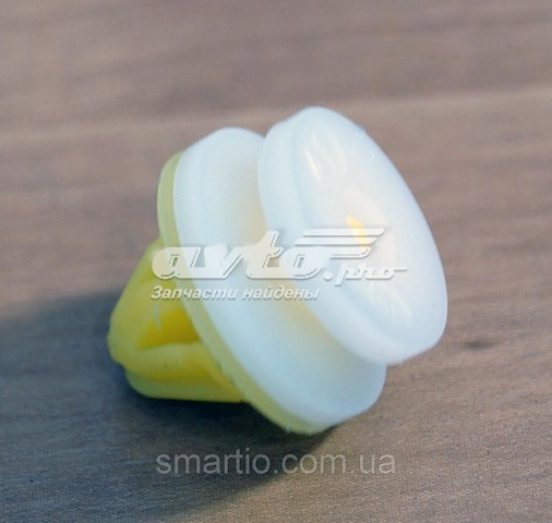  Mercedes Q0009942V004000000 preço, a partir de 263,56 USD