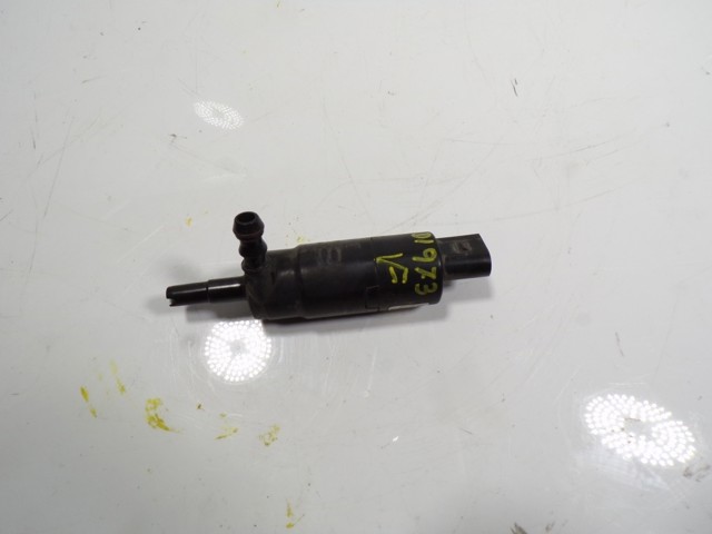 837743001 BMW 