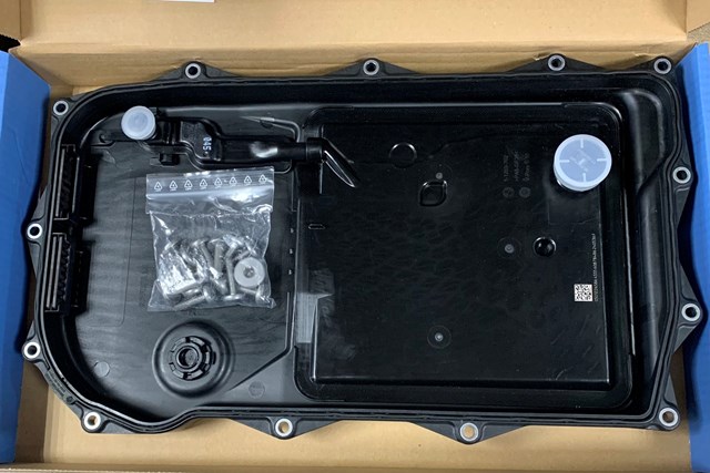 Compre 1111298031 ZF Parts Kit de serviço para a substituição de óleo na Caixa Automática de Mudança