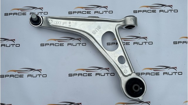 545016RR0B Nissan/Infiniti Braço oscilante inferior esquerdo de suspensão dianteira
