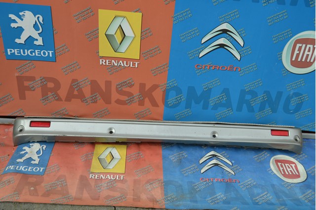 Compre 7701066124 Renault (RVI) Pára-choque traseiro