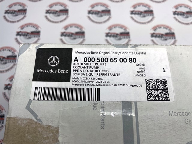 Bomba de água (bomba) de esfriamento, adicional elétrica 000500650080 Mercedes