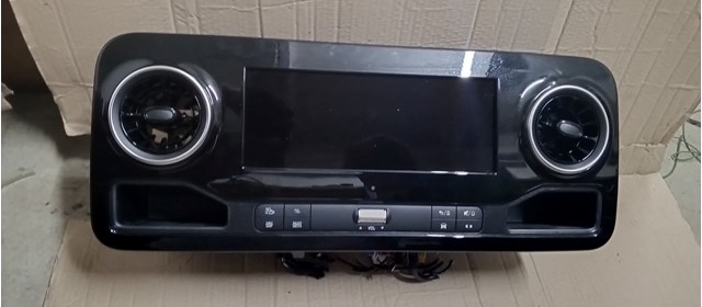 2479007514 Mercedes 