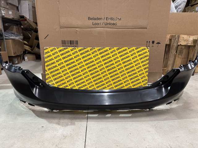 B0S150221BB Mazda Pára-choque traseiro