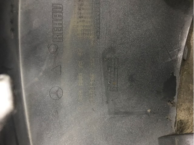 Pára-choque dianteiro A2048807847 Mercedes