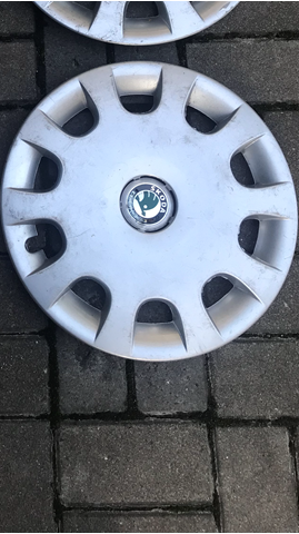Compre 1U0601147E VAG Coberta de disco de roda