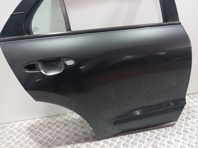 Compre 77004AT000 Hyundai/Kia Porta traseira direita