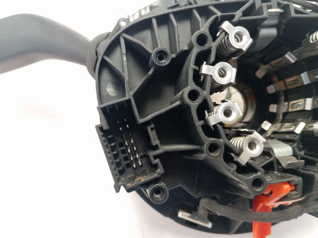 Comutador instalado na coluna da direção, montado Mercedes A2469001211 preço, a partir de 85,13 USD