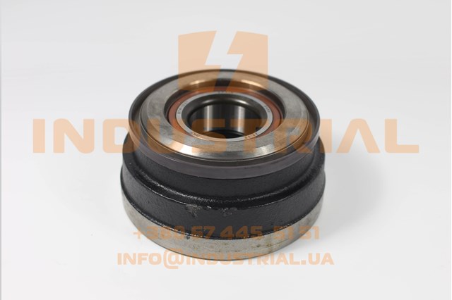 5801341526 Iveco Cubo dianteiro