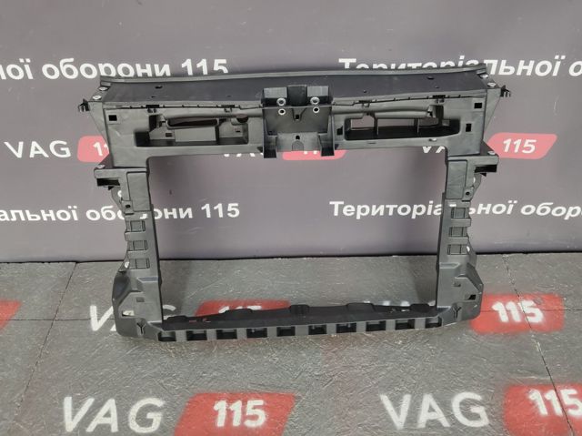956304 Polcar Suporte do radiador montado (painel de montagem de fixação das luzes)