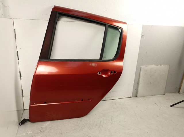 Compre 7751475519 Renault (RVI) Porta traseira esquerda