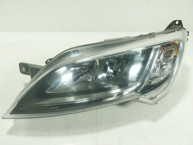 1682748980 Peugeot/Citroen Luz esquerda
