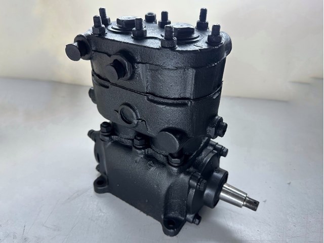 1303509015 GAZ Compressor do sistema pneumático (TRUCK)