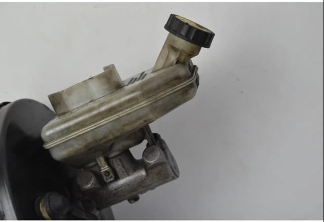 Reforçador dos freios a vácuo Bosch 0204021752