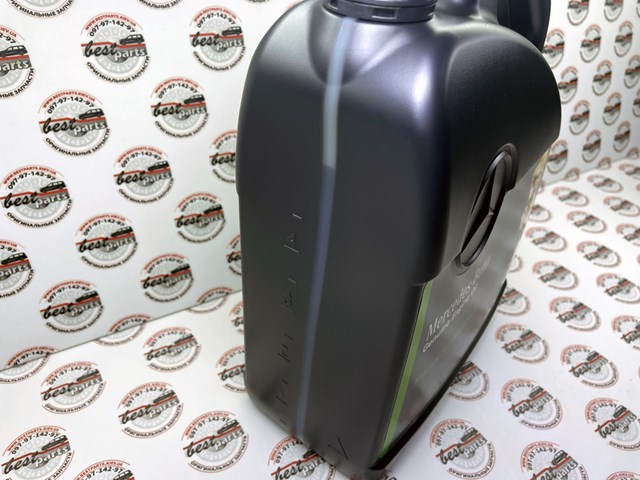 A000989330913 Mercedes Óleo para motor