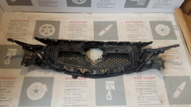 Compre KB8B50710J Mazda Grelha do radiador