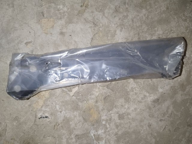 Consola dianteira de fixação do pára-lama dianteiro esquerdo Nissan/Infiniti F41C14CLAA preço, a partir de 25,60 USD