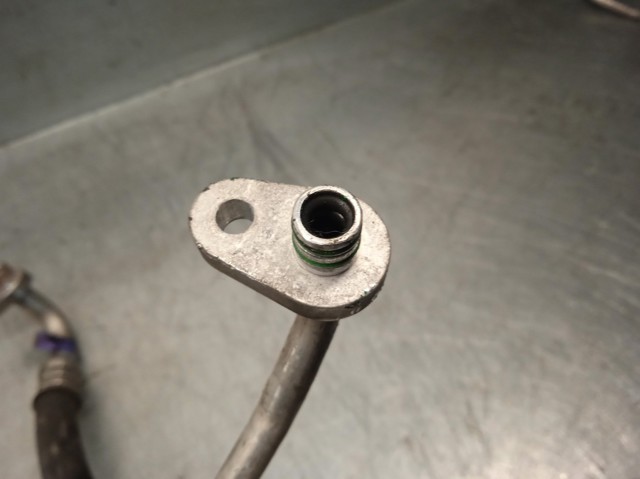 Mangueira de aparelho de ar condicionado, desde o vaporizador traseiro até o compressor 9684368380 Peugeot/Citroen