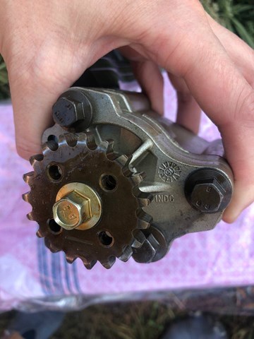 Compre LF0214100 Ford Bomba de óleo