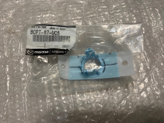 BCPT67UC5 Mazda 