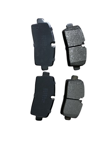 Sapatas do freio traseiras de disco 42579529 Iveco