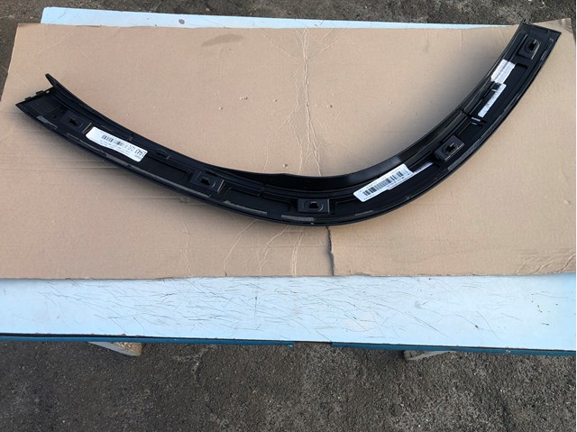 Compre A16788044059999 Mercedes Expansor (placa sobreposta) de arco do pára-lama dianteiro esquerdo