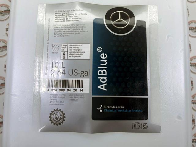 A004989042014 Mercedes Fluido AD Blue, ureia