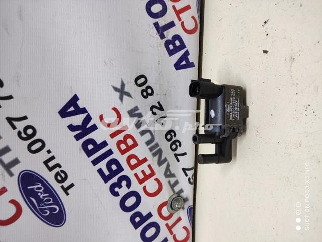 Compre 2S619C915AB Ford Válvula de adsorvedor dos vapores de combustível