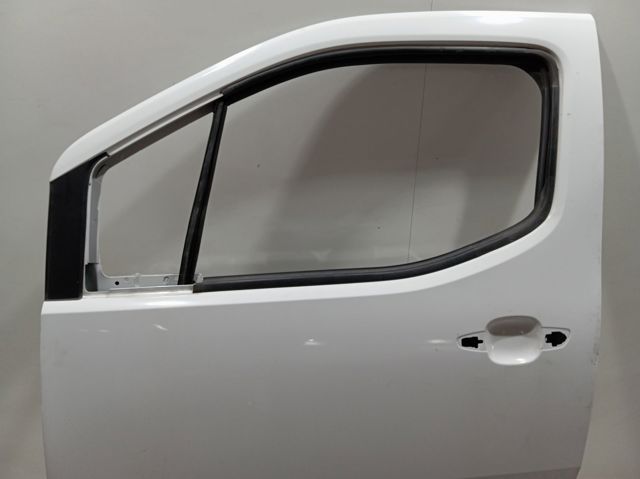 Porta dianteira esquerda Peugeot/Citroen 9843490080