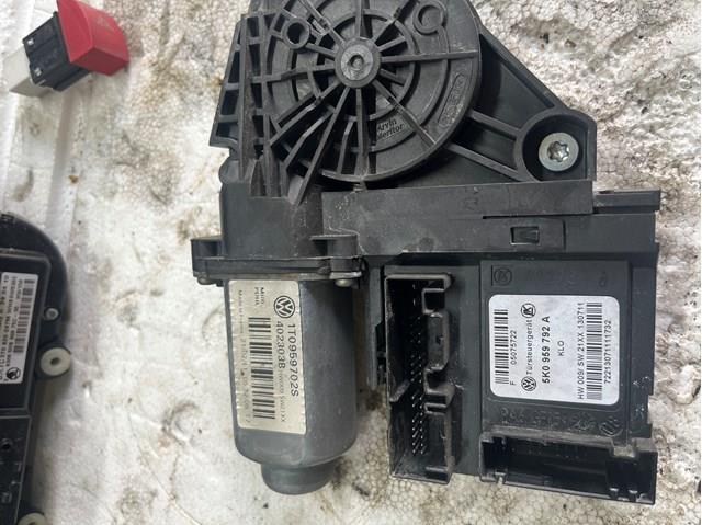 Módulo de conforto da porta dianteira VAG 5K0959792A preço, a partir de 87,73 USD