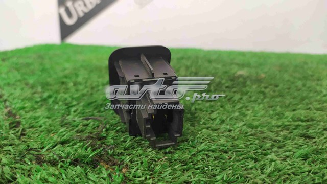 Porsche 7L5941333D