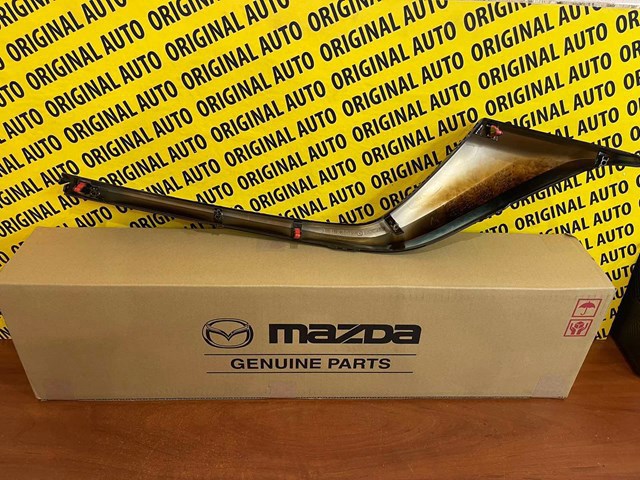 Compre KSD5507J0 Mazda Moldura de grelha do radiador direito