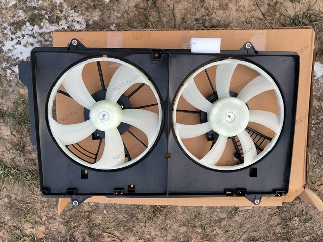 Difusor do radiador de esfriamento, montado com motor e roda de aletas Polcar 45X223W1