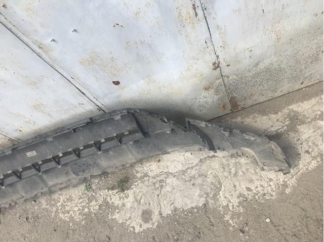 Spoiler do pára-choque dianteiro 760807039AC9B9 VAG