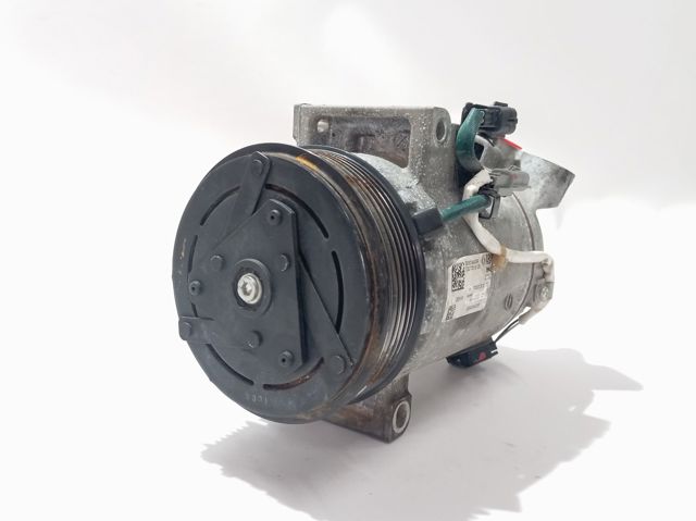 Compre 926004423R Renault (RVI) Compressor de aparelho de ar condicionado