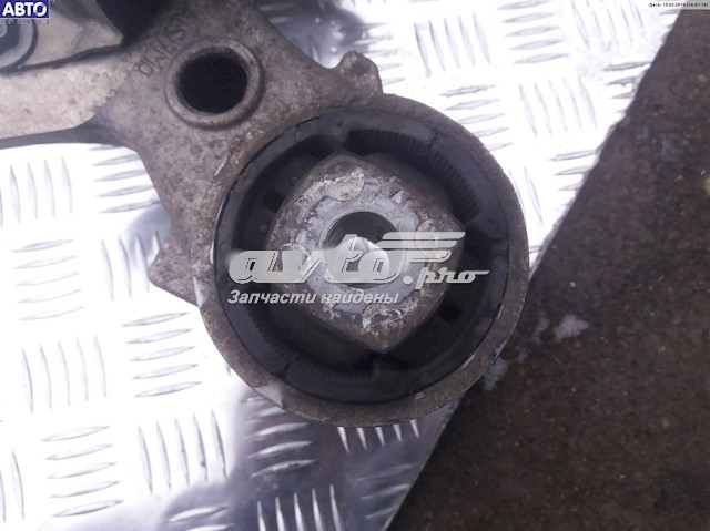 6770827 BMW Viga de suspensão traseira (plataforma veicular)