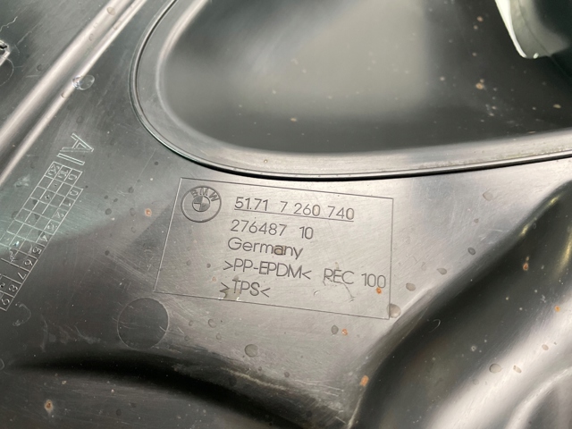 Escudo protetor contra o barro de arco dianteiro do pára-lama BMW 7260740 preço, a partir de 18,53 USD