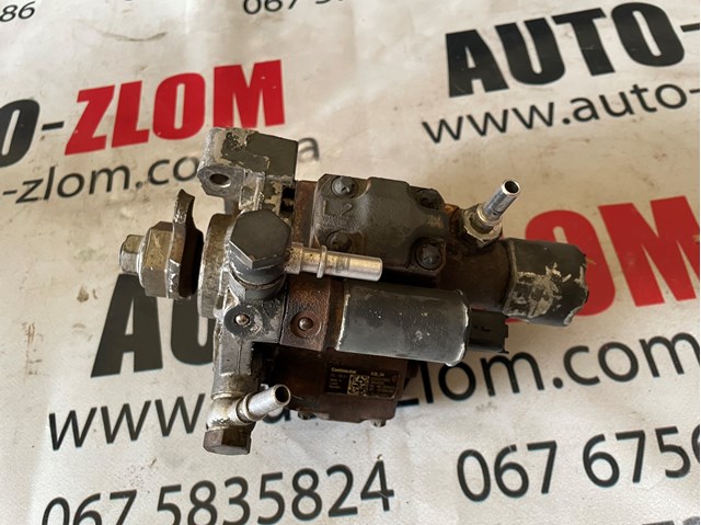 Compre 8200704210 Renault (RVI) Bomba de combustível de pressão alta