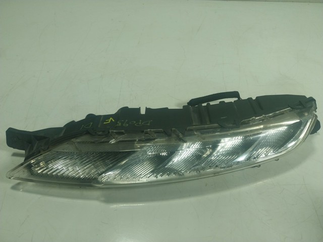 9822653980 Peugeot/Citroen Luzes máximas esquerdas