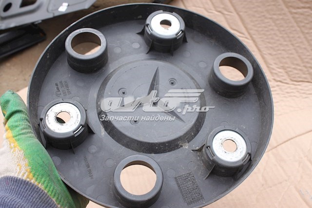 A9064000225 Mercedes Coberta de disco de roda