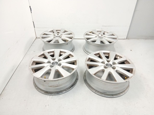 Roda de emergência 9965617070 Mazda