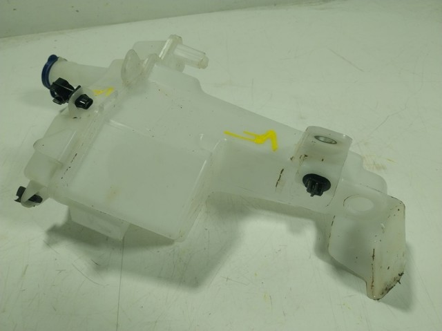 Tanque de fluido para lavador de vidro para Toyota Yaris  P21